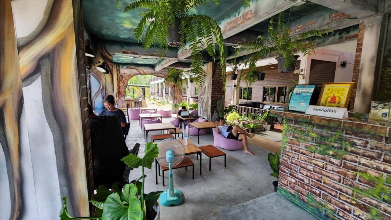 Save Hostel Koh Tao Exteriör bild